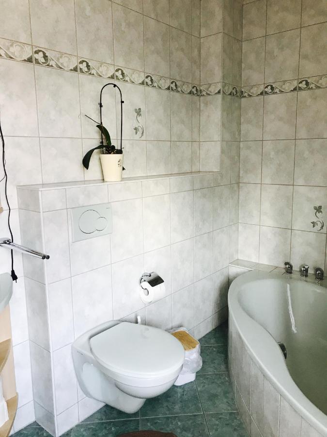 Grosses Ferienzimmer Uckermark Casekow Bagian luar foto
